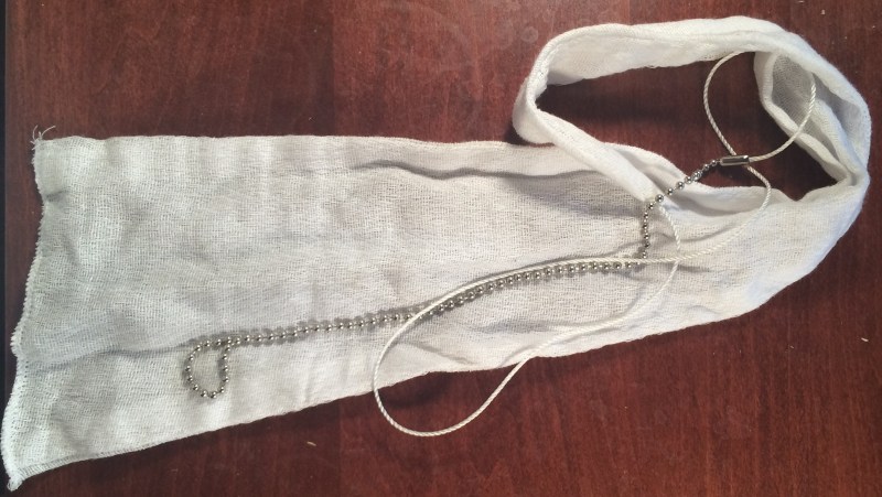 Cotton Fox Renard Boot Joint Swab with a Chain Pull Through.